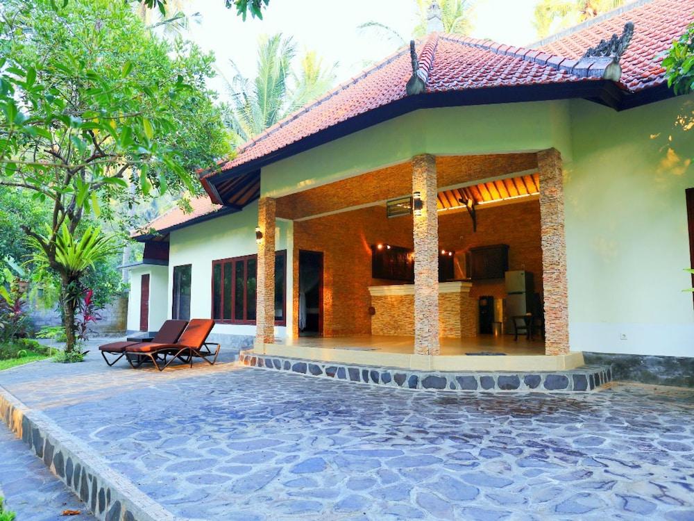 Bondalem Beach Club Tejakula Exterior foto